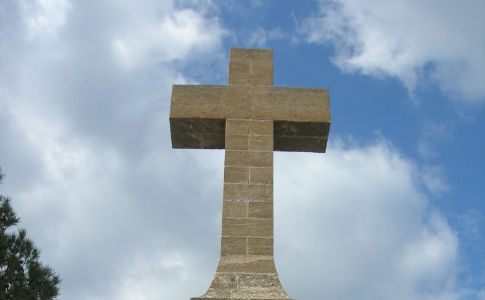 Croce monumentale santuario di Leuca