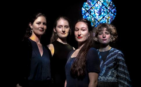 N&B MARETERRA FESTIVAL - Mercoledì 28 ottobre a Bari CONTRE LE TEMPS, quartetto vocale femminile internazionale al debutto in Italia. Si replica sabato 31 ottobre a Martano