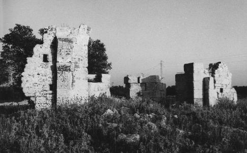 Sabato 10 e domenica 11 ottobre | CUTROFIANO (LE) | Visita guidata e laboratorio nell’ambito della mostra “La memoria dei segni: Cutrofiano e la provincia di Lecce nelle fotografie di Donato De Donatis (1975–1987)”