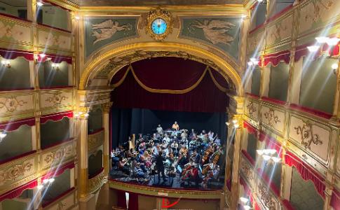 Sabato 10 e domenica 11 ottobre | LECCE | Al Teatro Paisiello le serate finali del Concorso internazionale di Direzione d’Orchestra “Antonia Brico” organizzato dalla OLES – Orchestra Sinfonica di Lecce e del Salento
